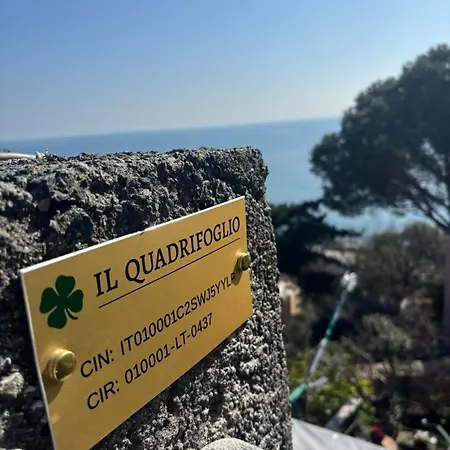 Alojamento de Acomodação e Pequeno-almoço Il Quadrifoglio Arenzano